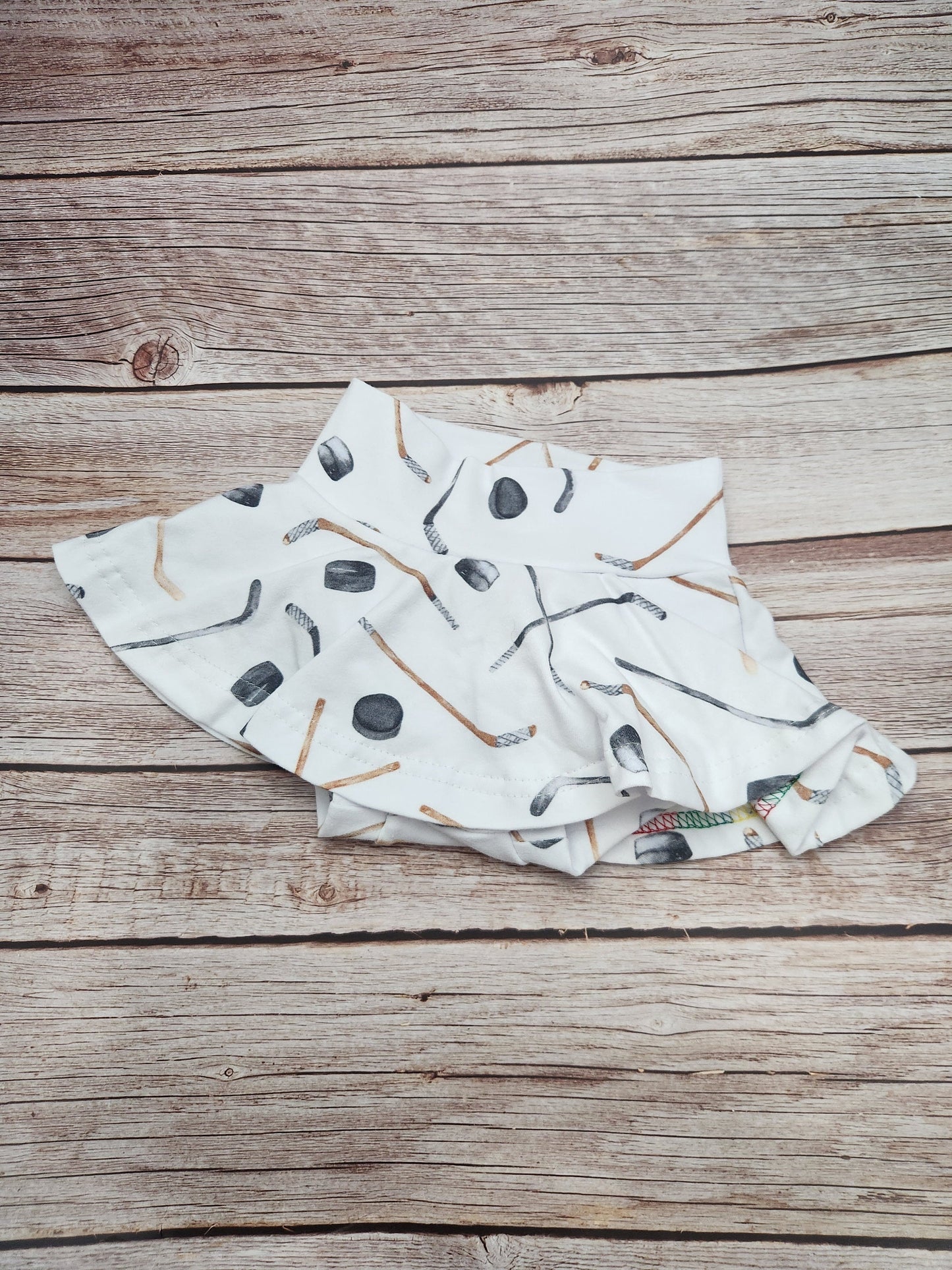 Hockey Print Skirted Bummies: Baby Outfit