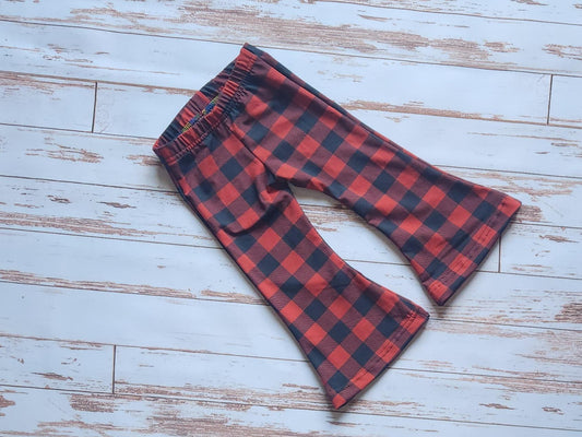Buffalo plaid leggings, flare pants girls, girls winter outfit, girls winter pants, girl plaid pants, holiday leggings girl, red pants