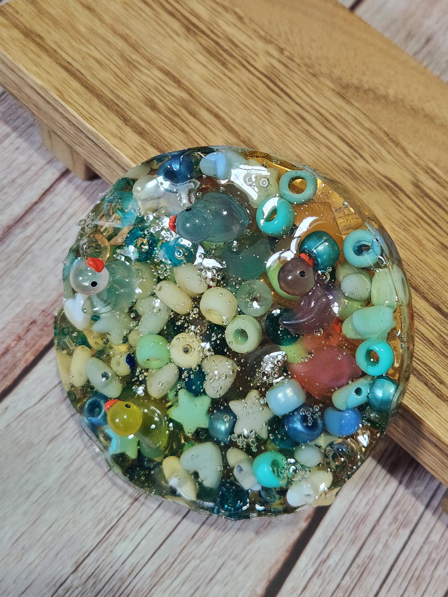 duck pick pad remelt kit, remeltable picky pad base, sensory fidget toy, picking fidget for skin picking, nature inspired reusable picky pad