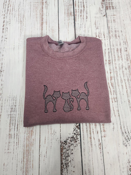 Embroidered Black Cat Sweatshirt: Spooky Halloween Shirt