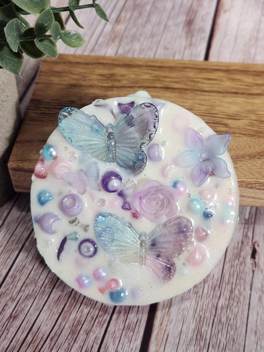 Butterfly Picky Pad: Reusable Fidget Toy with Remelt Tray