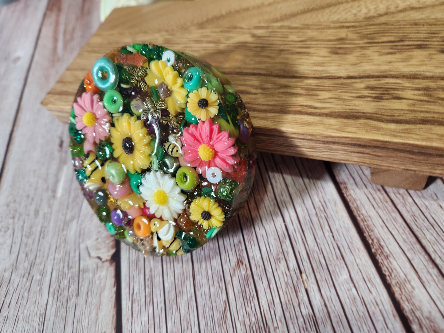 honey bee themed picky pad, nature inspired reusable picky pad kit, fall sensory fidget toy, autumn colors stress relief and desk toys,