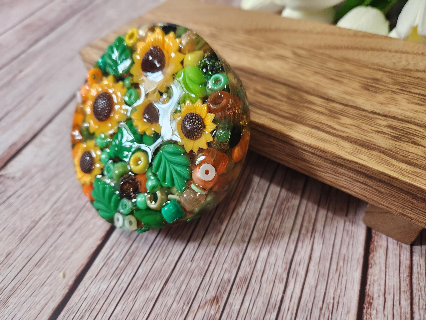 nature inspired reusable picky pad kit, sunflower themed picky pad, fall sensory fidget toy, autumn colors stress relief and desk toys,