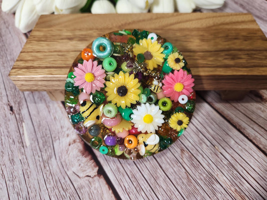 honey bee themed picky pad, nature inspired reusable picky pad kit, fall sensory fidget toy, autumn colors stress relief and desk toys,